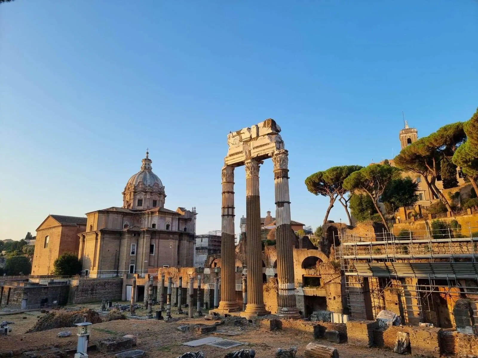 Rome in the morning highlights, Italy