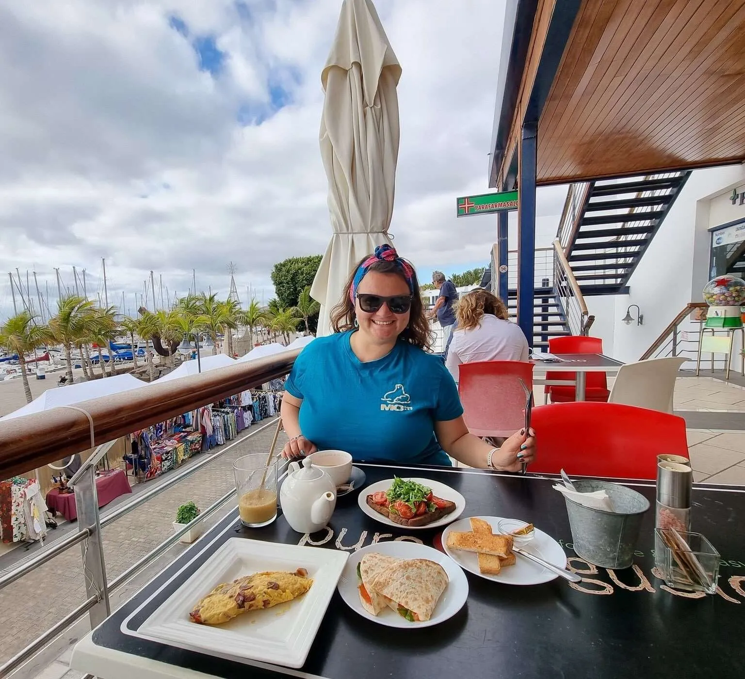 Things to do in Lanzarote - brunch at Puerto Calero