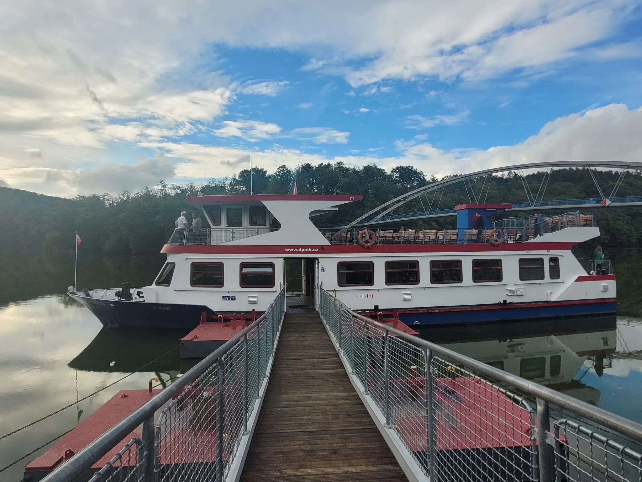 Boat trip on Brno Lake to Veveri Castle, Brno, Czech Republic