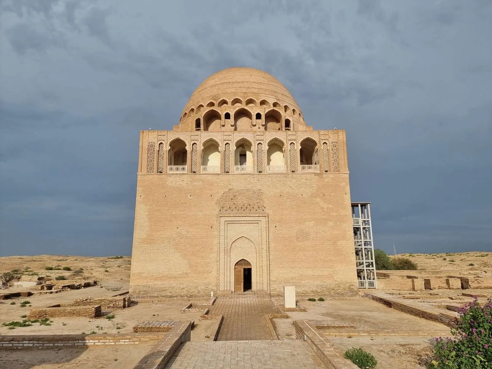 Turkmenistan - Day 3 - Merv Complex Mausoleum of Sultan Sanjar