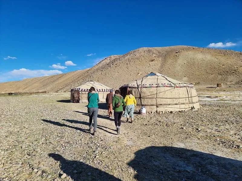 day 4 Pamir Highway visiting a nomadic family