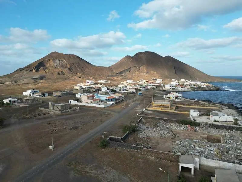 Cabo Verde Sao Vicente Calhau volcanoes 2